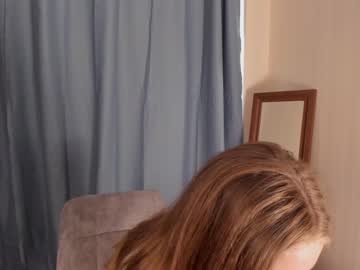 girl
        anne_cute cam image #1897007