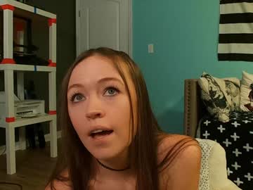 girl
        anabelleleigh cam image #5505172