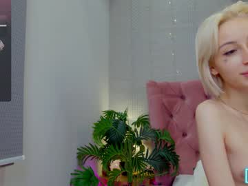 girl
        judisekai cam image #4975245