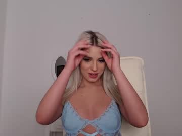 girl
        i_am_sarahxxx cam image #758632