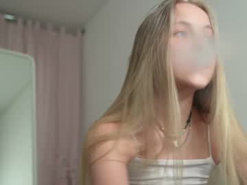 girl
        appr0ved cam image #3770080