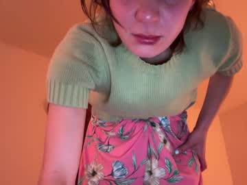 girl
        internet_famous cam image #2968012