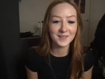 girl
        gingerxbabe cam image #3100650