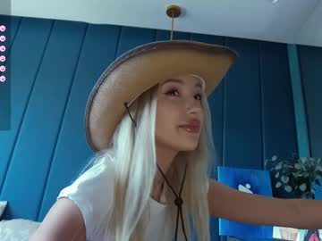girl
        kriss0leoo cam image #4510283