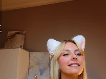 girl
        darlinechapel cam image #5154585