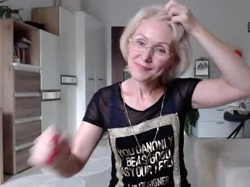 girl
        jasmin18v cam image #4950514