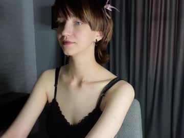girl
        _yoshiko_ cam image #4209538