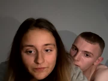 couple
        trixeyxo cam image #6131886