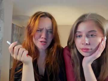 couple
        sexxxsirens cam image #7004034