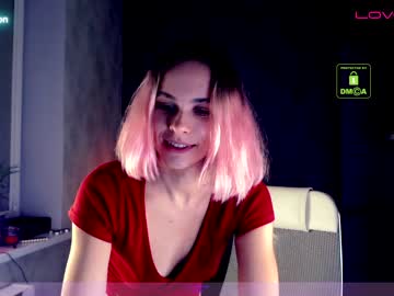 girl
        anna_seamoon cam image #738261