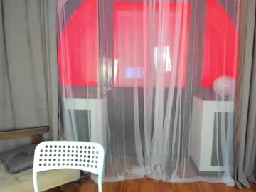 girl
        betty_blush cam image #376666