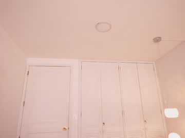 girl
        laniegh cam image #1126124