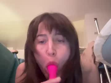 girl
        librarygirl669 cam image #6008082