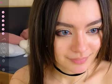 girl
        beatriiisha cam image #6108875