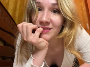 girl
        juicyy_rich_ cam image #1362622