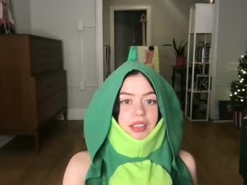 girl
        littlesugarpea cam image #3294454