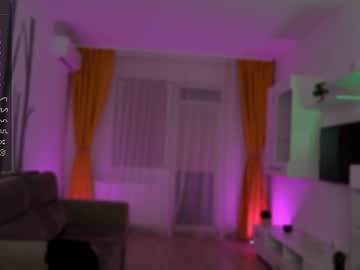 girl
        haileygrx cam image #2719597