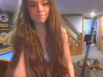 girl
        rosegold18 cam image #3210138