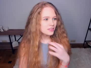 girl
        s1ren_s0ng cam image #6405245