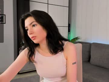 girl
        julietaromaniss cam image #4027232