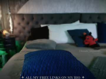 girl
        charlotte_germanotta_ cam image #6208953