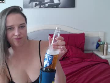 girl
        bluexstacey cam image #6773536