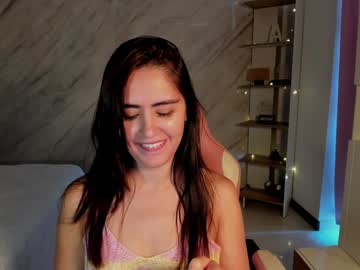 girl
        allisonpalmer cam image #5913818