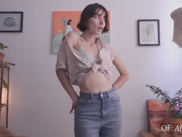 girl
        maria_alfonsina_ cam image #1634090