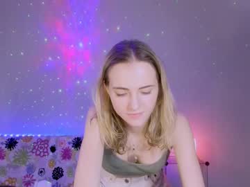 girl
        anna__siu cam image #3329557