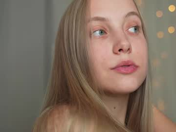 girl
        appr0ved cam image #5634368