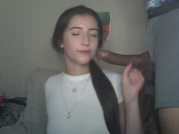 couple
        a_mariejuana69 cam image #2037783