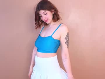 girl
        fiolx cam image #6766667