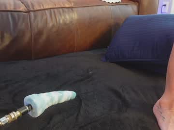 girl
        taylor_love_303 cam image #4533320