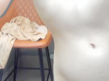 girl
        annie_lv cam image #2975363