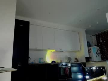 girl
        _eva_001 cam image #3228709