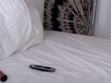 girl
        sapphirealice cam image #2631707