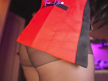 girl
        iam_eli cam image #6433569