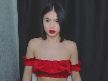 girl
        mia__lunaa cam image #5176434