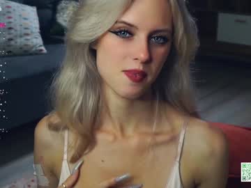 girl
        audreycarvin cam image #4514728