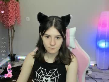girl
        raiden_maid cam image #4993154