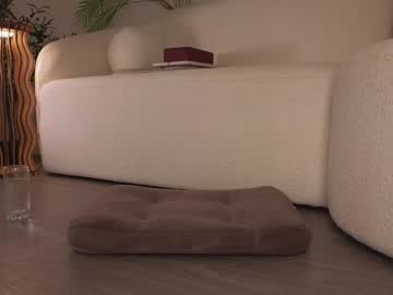 girl
        ericamiracle15 cam image #4361576