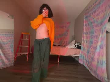 girl
        hexivu cam image #6679533