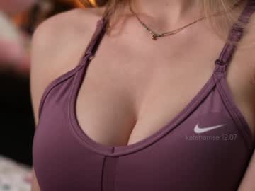 girl
        kateharrise cam image #4576912