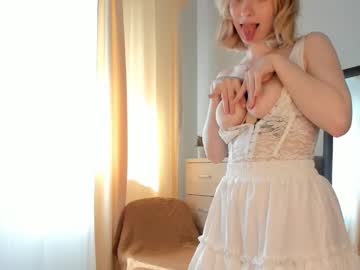girl
        w1xll cam image #6931215