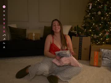 girl
        sophie_fennec cam image #5758126