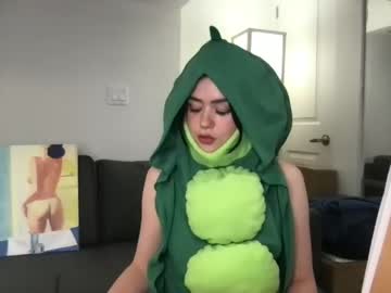 girl
        littlesugarpea cam image #2181257