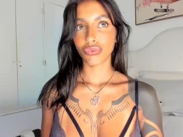 girl
        kaligray10 cam image #5915722