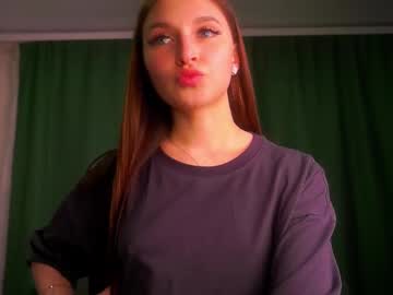 girl Cam Girls Masturbating With Dildos On Chaturbate with elysian_whisper