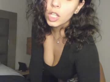 girl
        lilbeccaxo cam image #336826