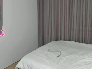 girl
        luna_grace07 cam image #5218513